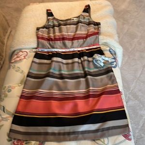 Gorgeous 100% silk dress. Banana Republic- wonderful construction & material